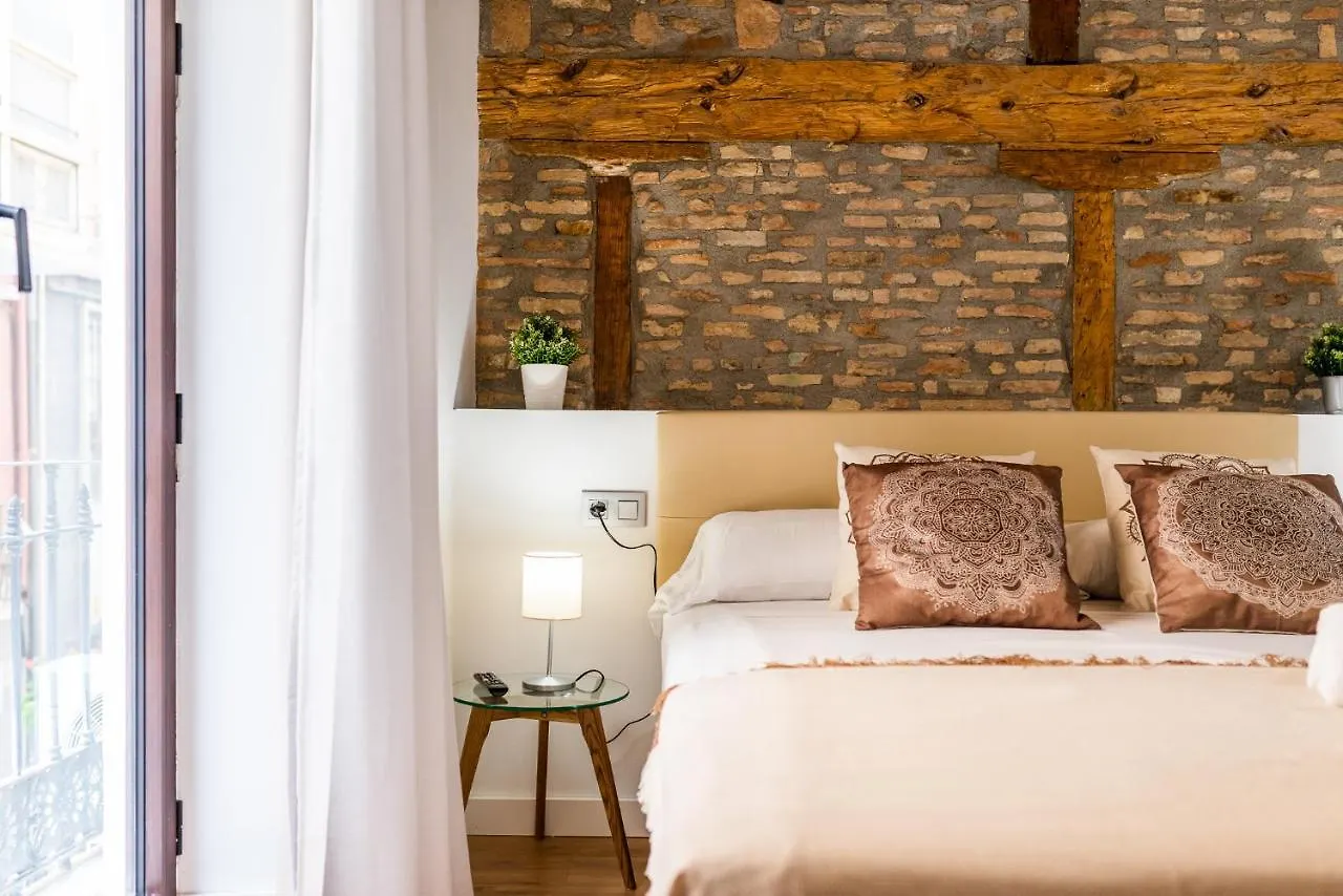 Apartment Wekey Homes Granada, Mesones Central Suites