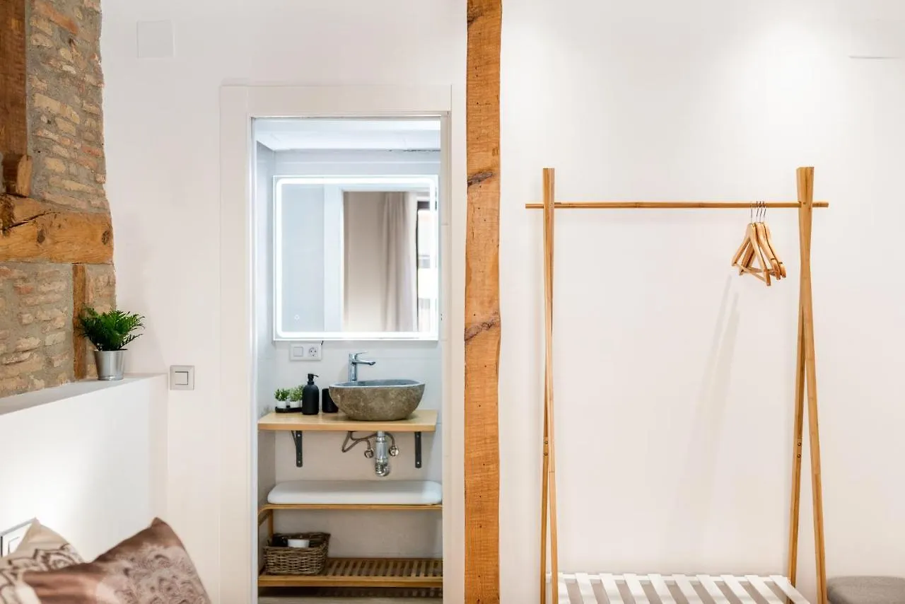 Apartment Wekey Homes Granada, Mesones Central Suites Spain
