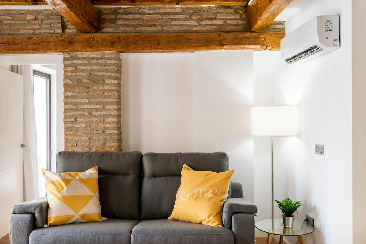 Wekey Homes Granada, Mesones Central Suites