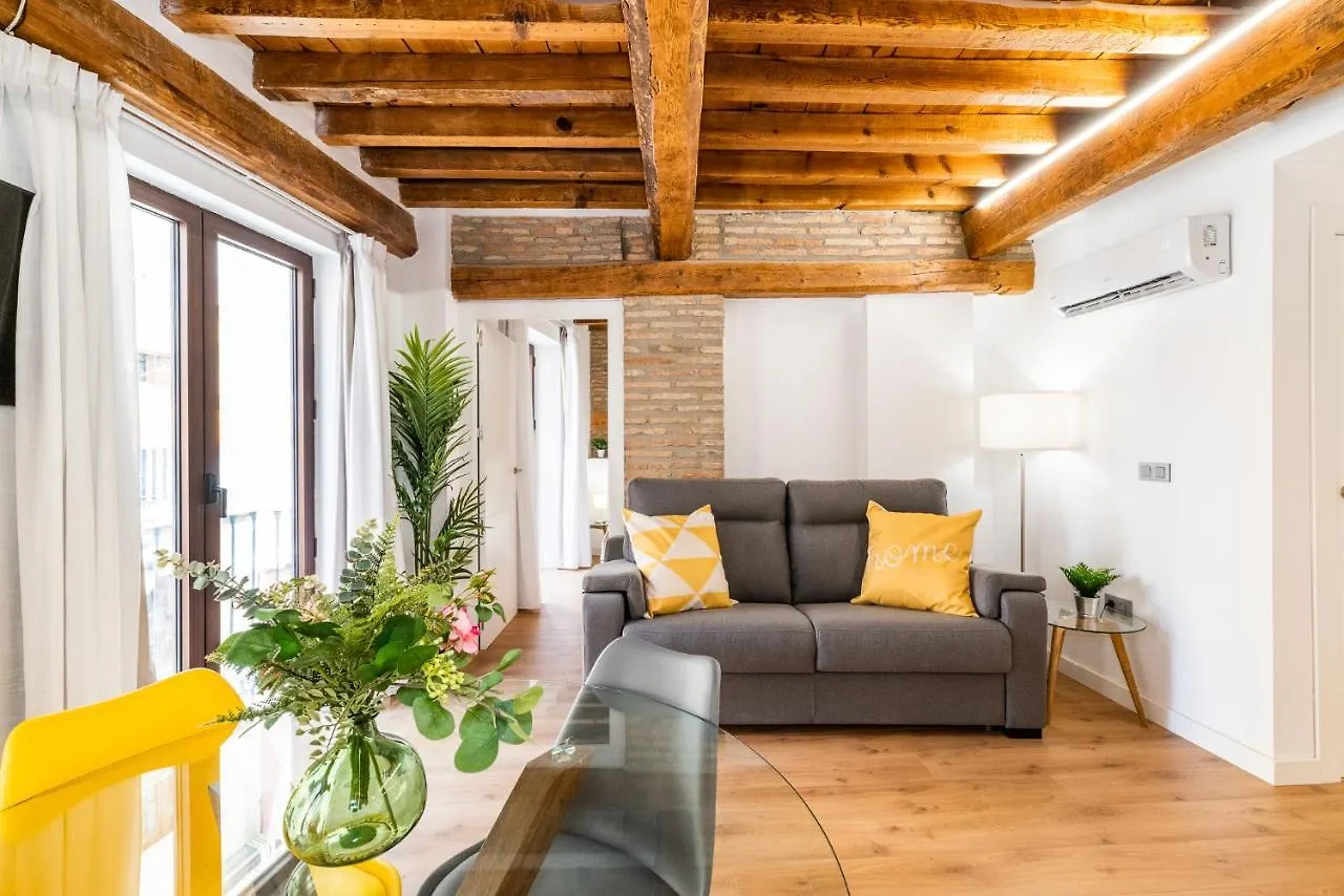 Apartment Wekey Homes Granada, Mesones Central Suites