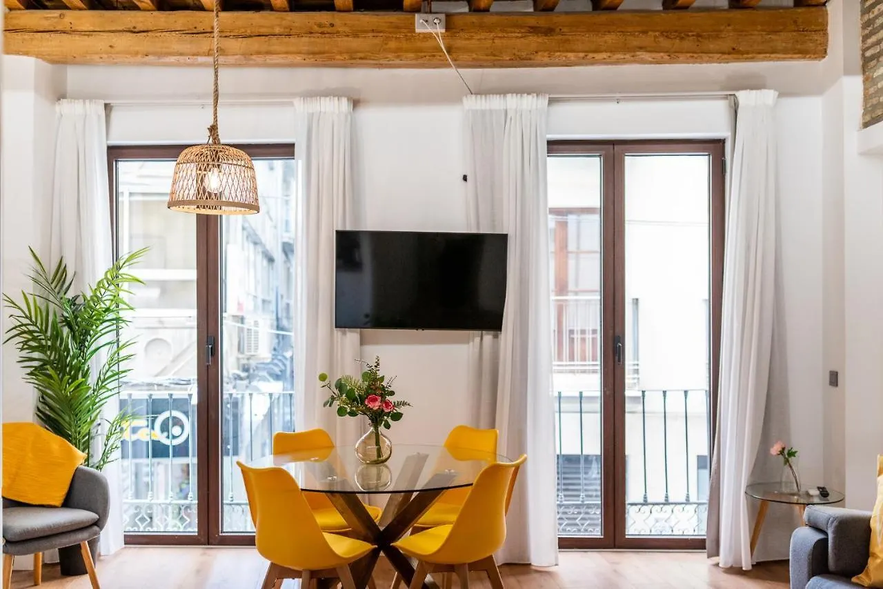 Apartment Wekey Homes Granada, Mesones Central Suites