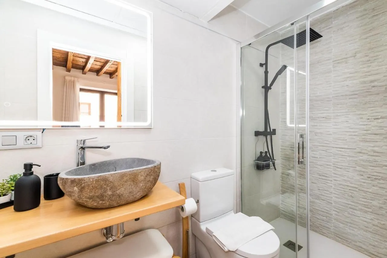 Wekey Homes Granada, Mesones Central Suites Apartment